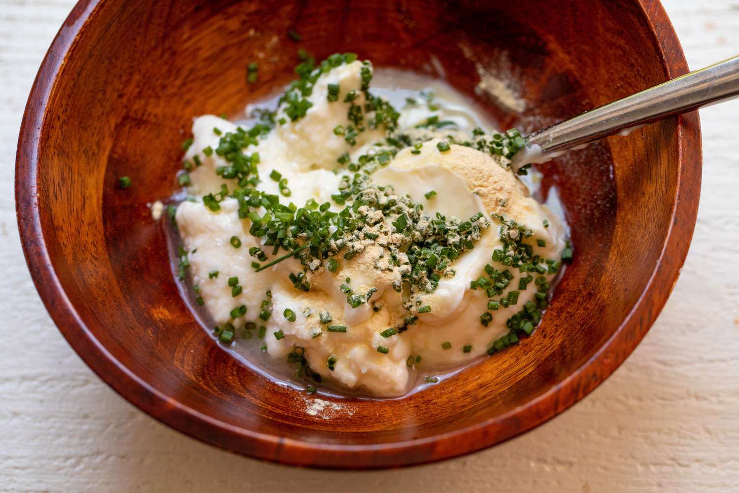 Bowl of Mayonnaise, Chives, and Garlic Powder for BLT Wraps