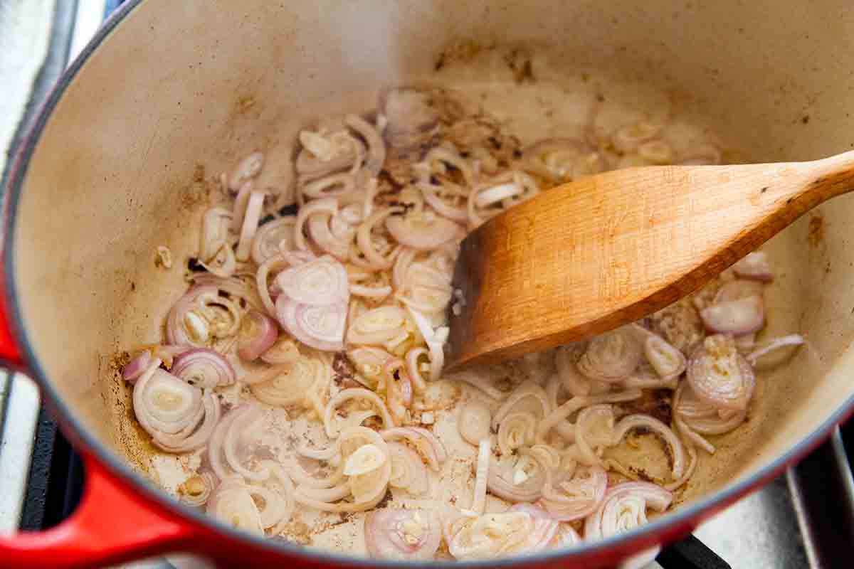 cook shallots in dutch oven for braised rabbit