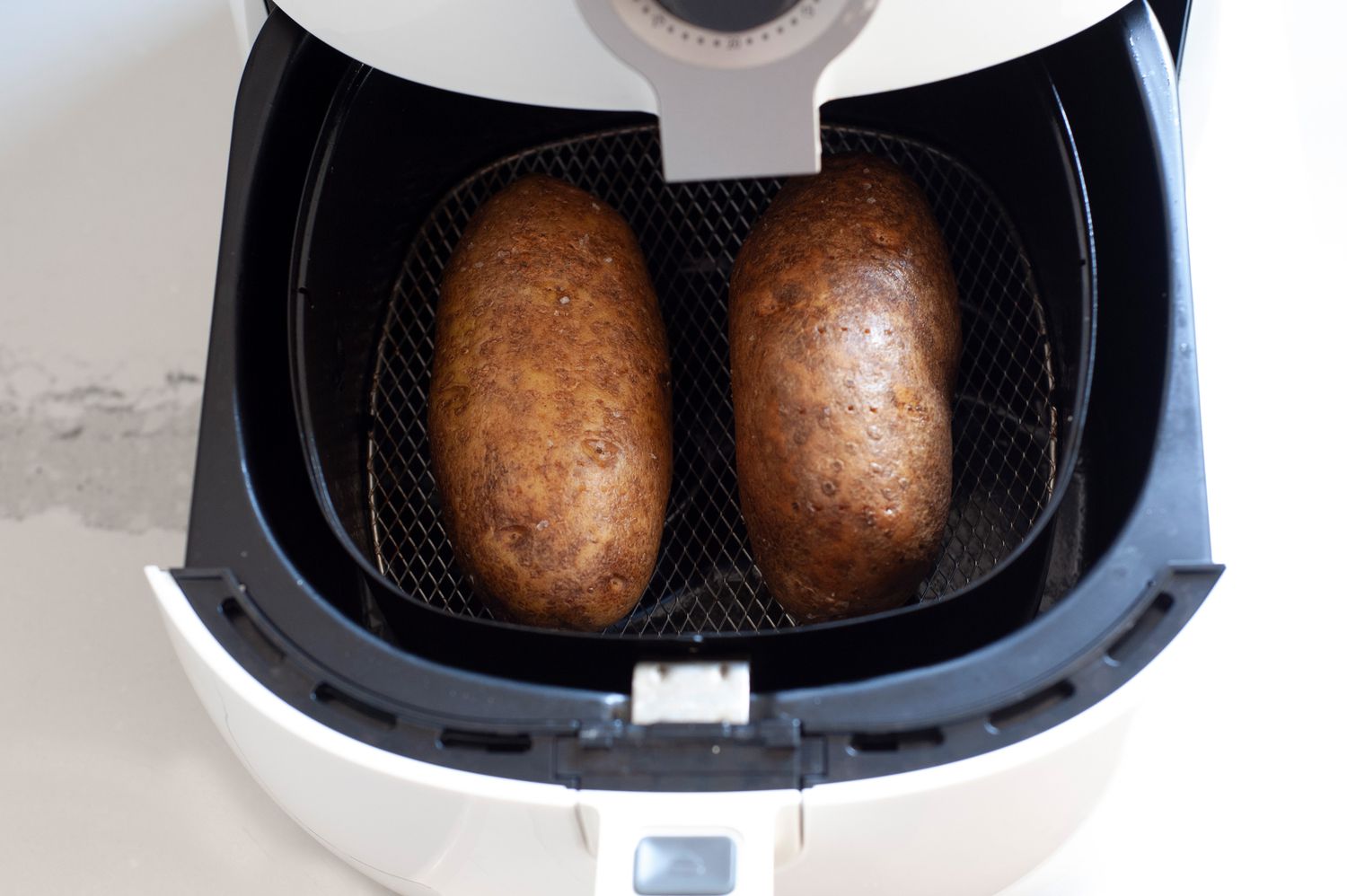 Potatoes in Air Fryer for Baked Potatoes Recipe