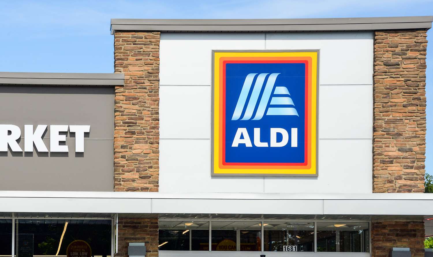 Aldi storefront