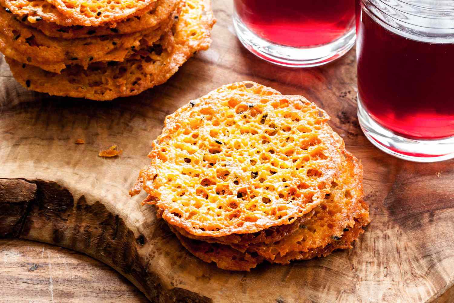 Golden Cheddar Cheese Crisps