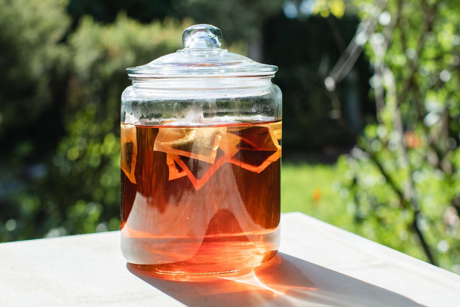 How to Make Sun Tea
