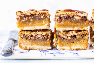 Easy Pecan Pie Bars