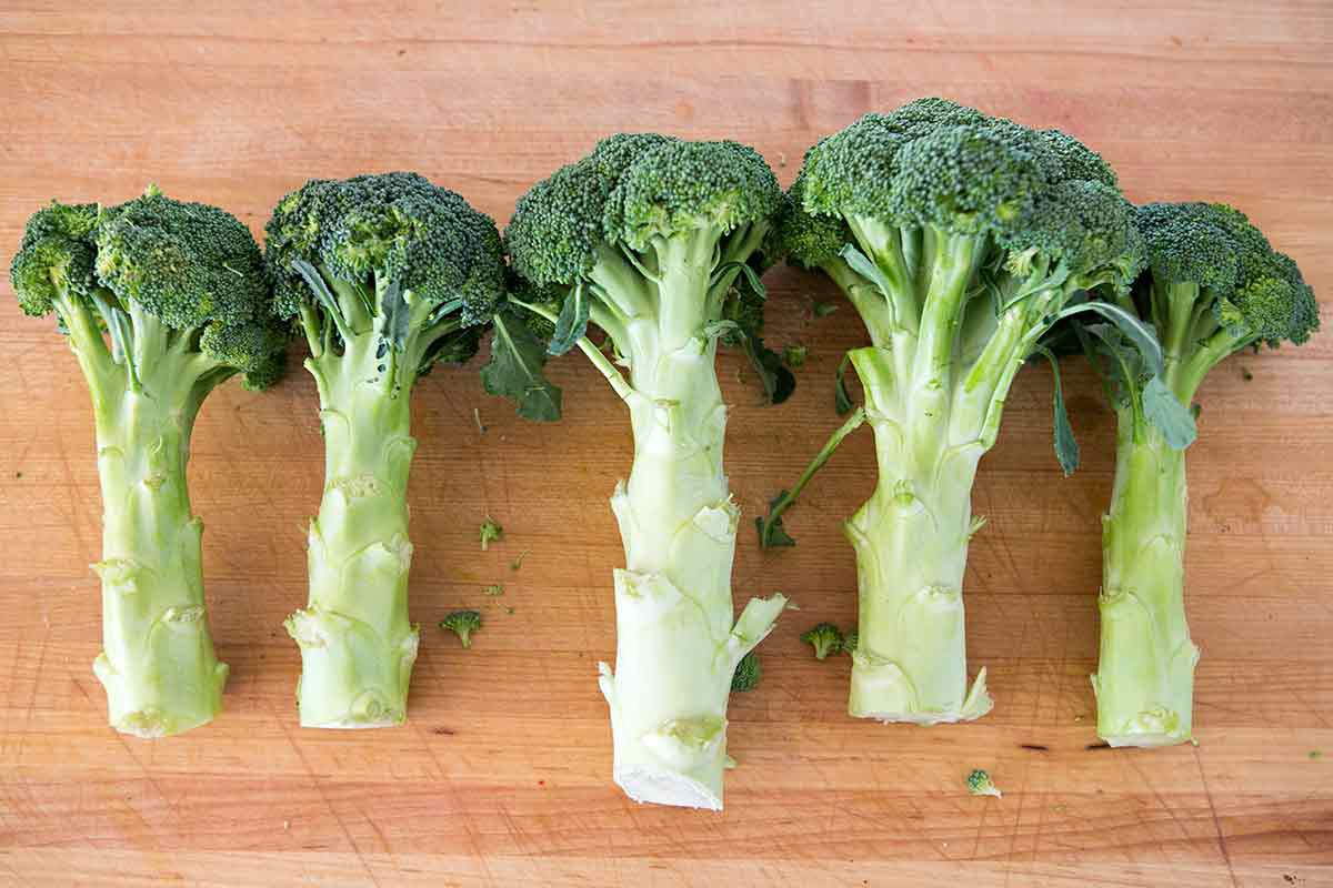 broccoli-slaw-cranberry-dressing-method-1