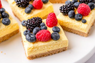 No-Bake Berry Bars Recipe (5-Ingredient Dessert, Make-Ahead)