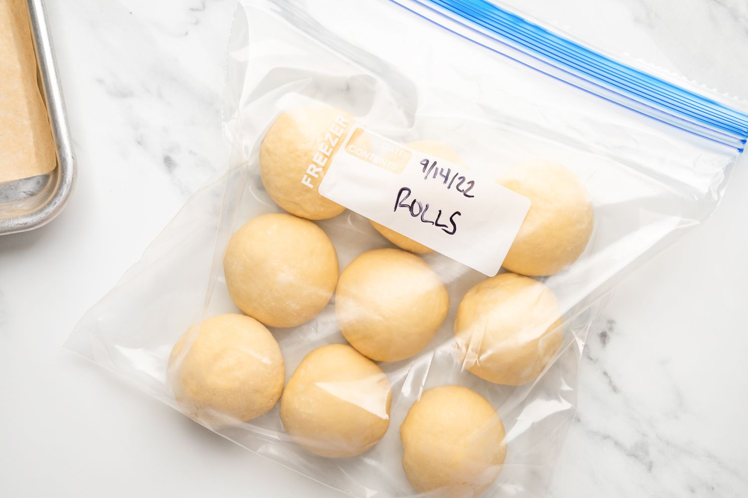 Frozen Dinner Rolls in zip top bag