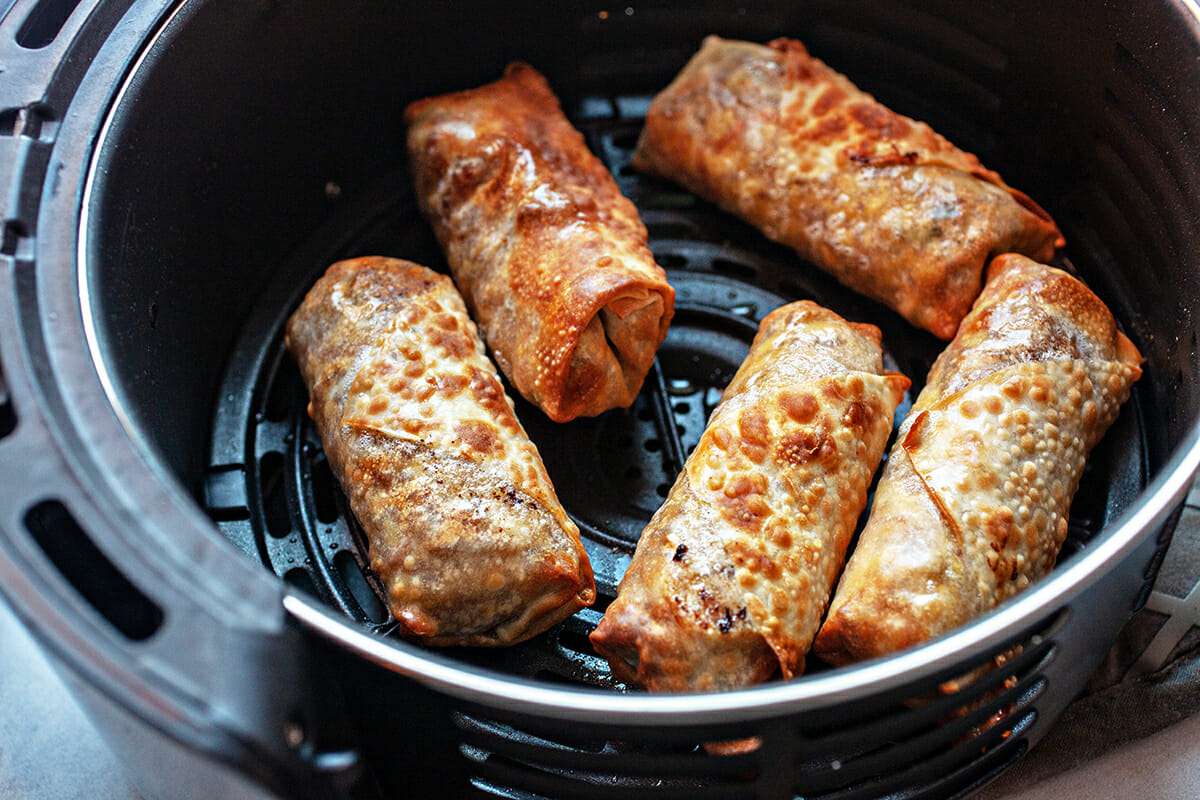 Egg rolls in air fryer recipe air fry the egg rolls