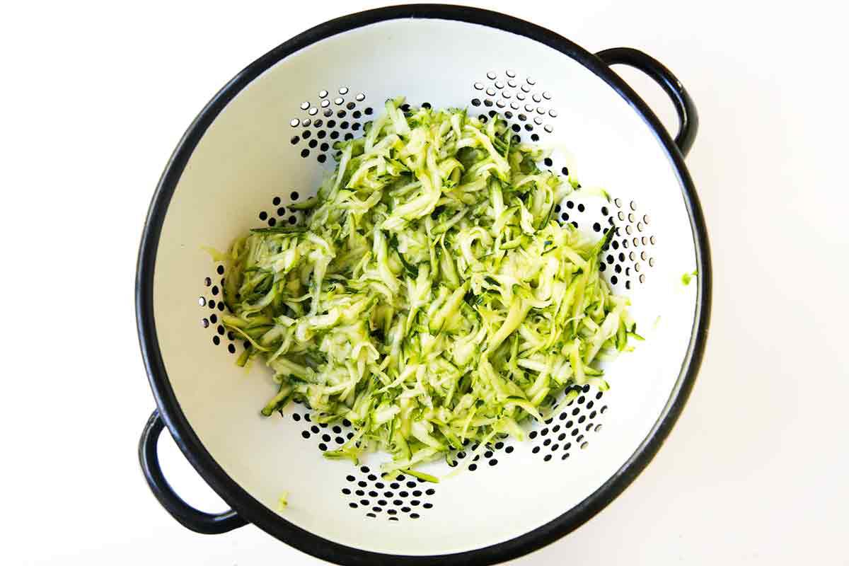 cheesy-zucchini-bites-method-1