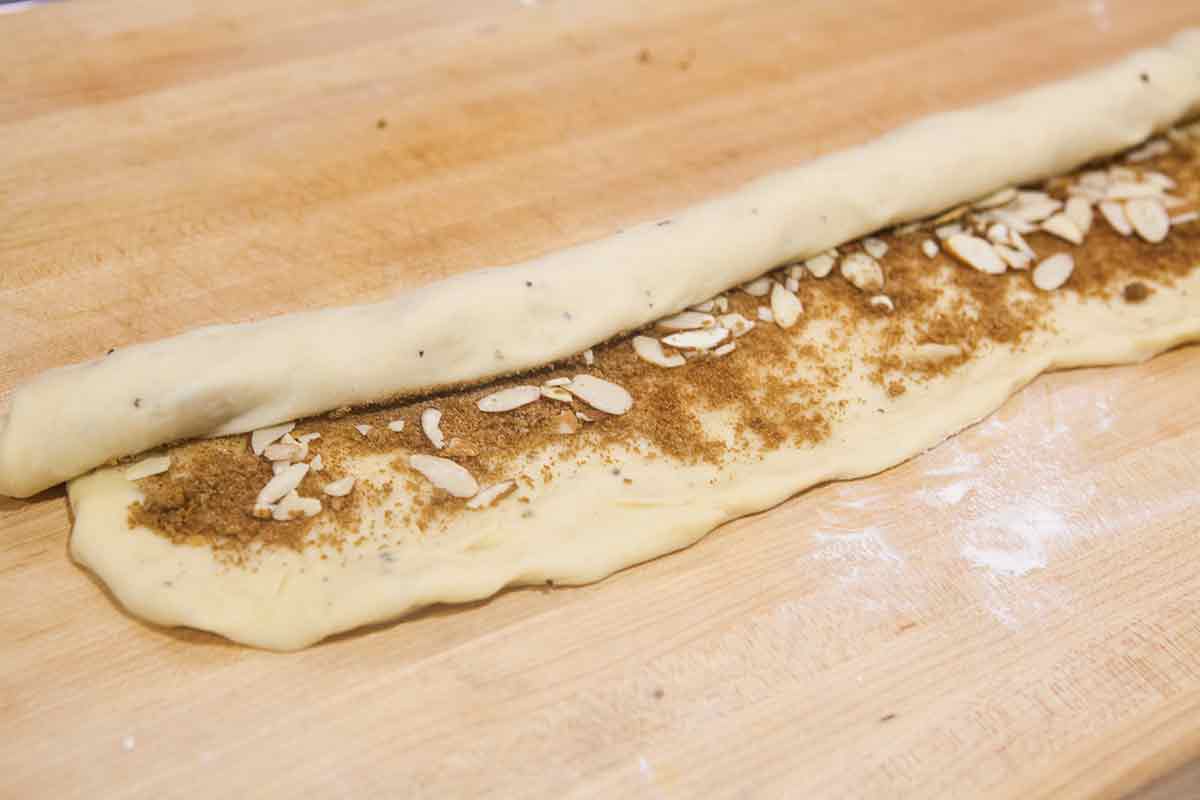 swedish-tea-ring-method-3