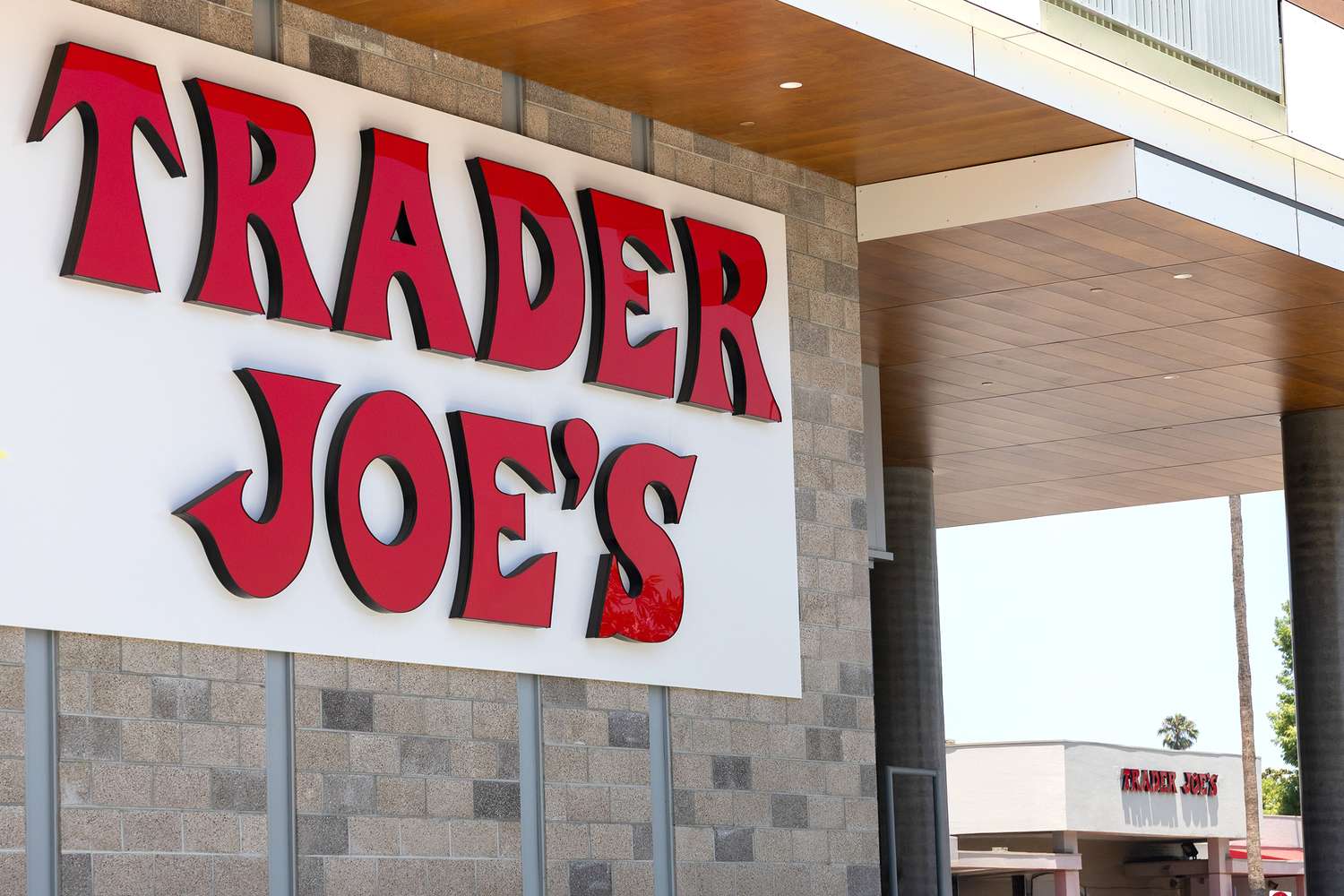 Trader Joes storefront and signage