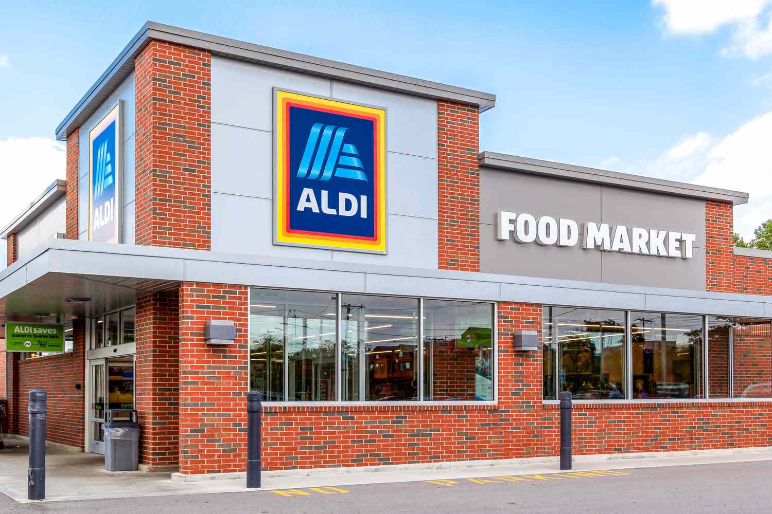Aldi store front