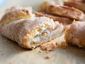 Baked No Fail Sour Cream Pie Crust