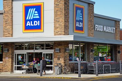 aldi storefront