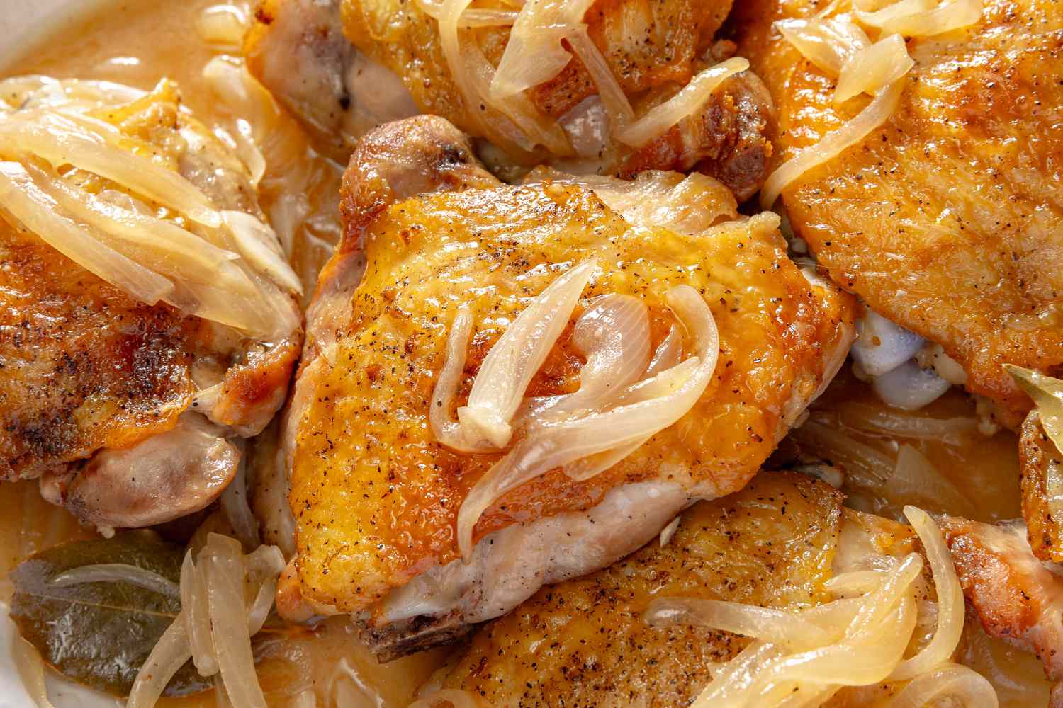 Wine chicken on a platter