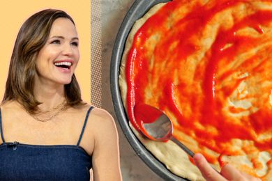 Jennifer Garner cut out over a yellow background next to a photo of pizza sauce on raw pizza dough 