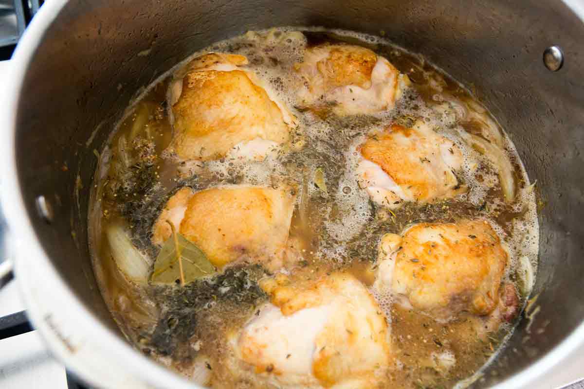beer-braised-chicken-onions-method-5