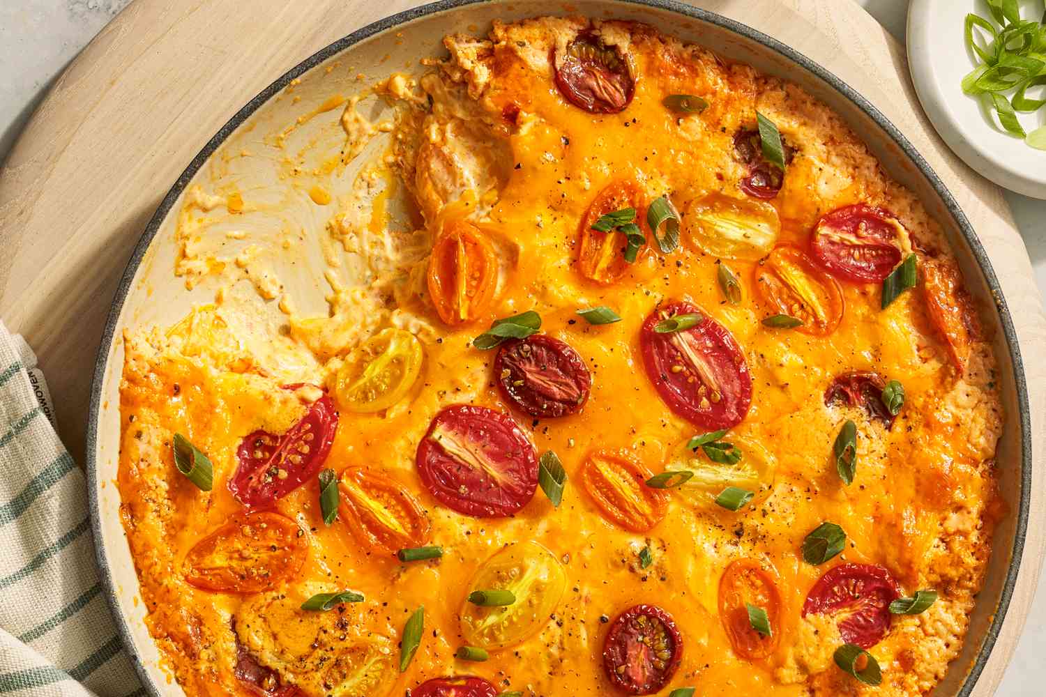 tomato pie dip in a pan