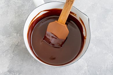Small saucepan of melted chocolate 