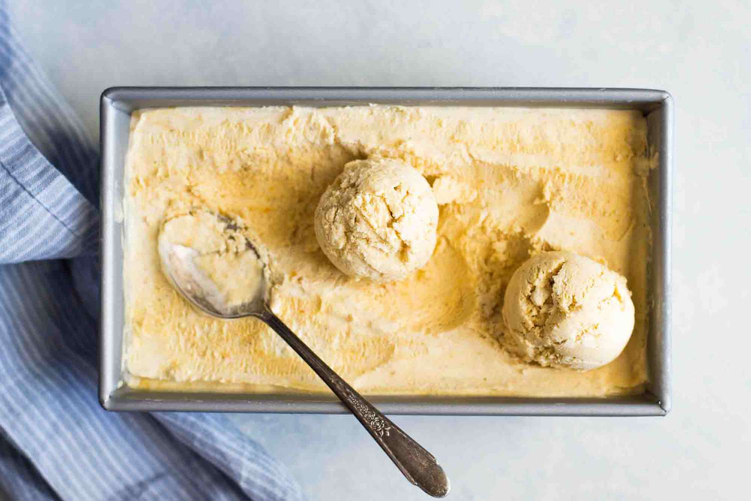 No-Churn Pumpkin Spiced Ice Cream