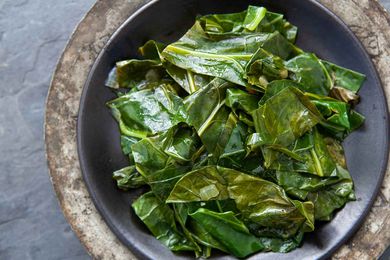 Best ever collard greens cooked on the stovetop and served in a bowl