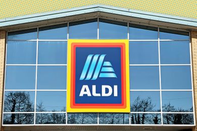 ALDI storefront 