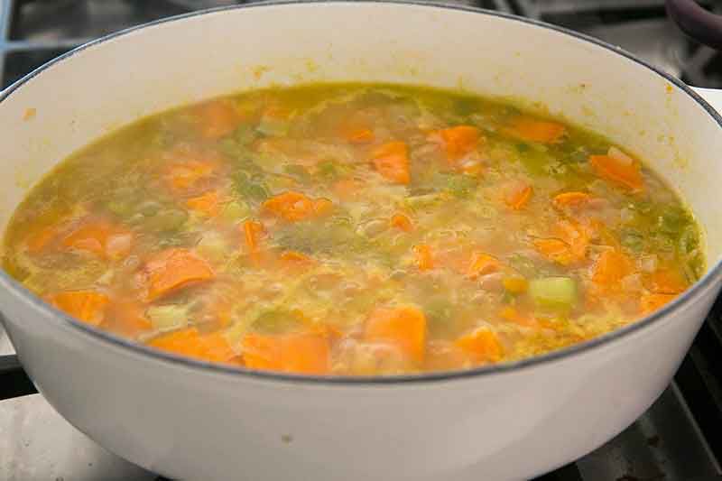 creamy-sweet-potato-soup-method-4