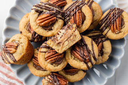 Plate with Turtle Cookie Cups with the Top Cookie Cup Cut in Half