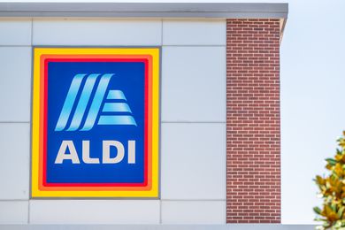 ALDI storefront