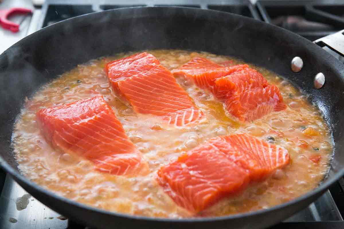 salmon-tomato-onion-capers-method-3
