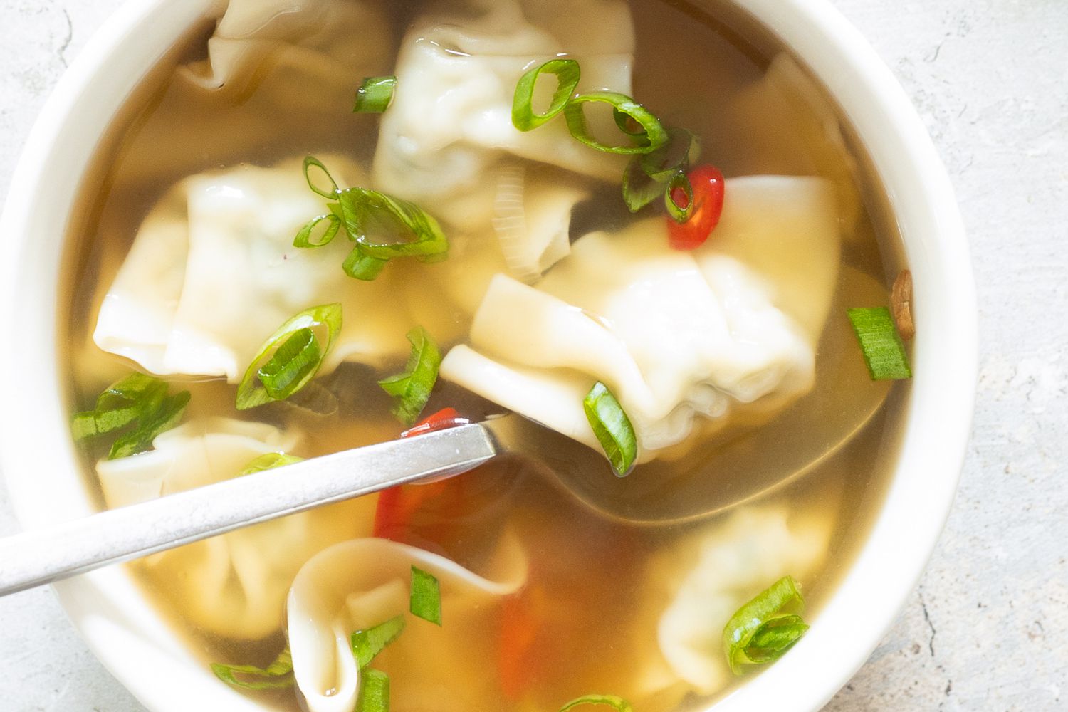 wanton soup in a bowl (close-up)