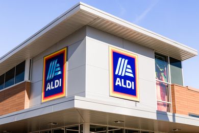 ALDI storefront