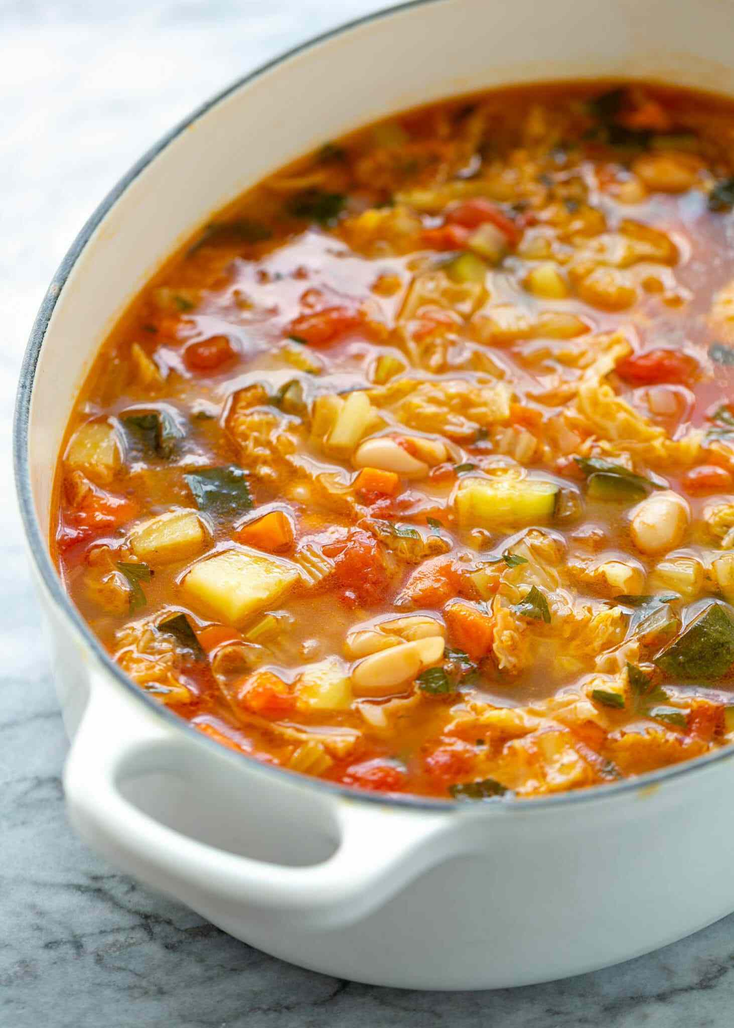 minestrone soup in dutch oven