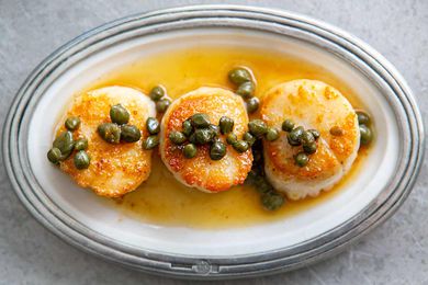 seared scallops brown butter caper sauce