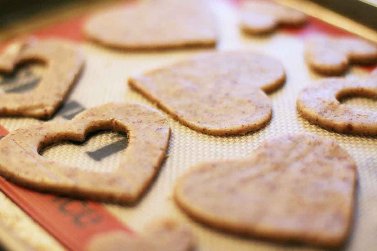 valentine-linzer-cookies-method-2