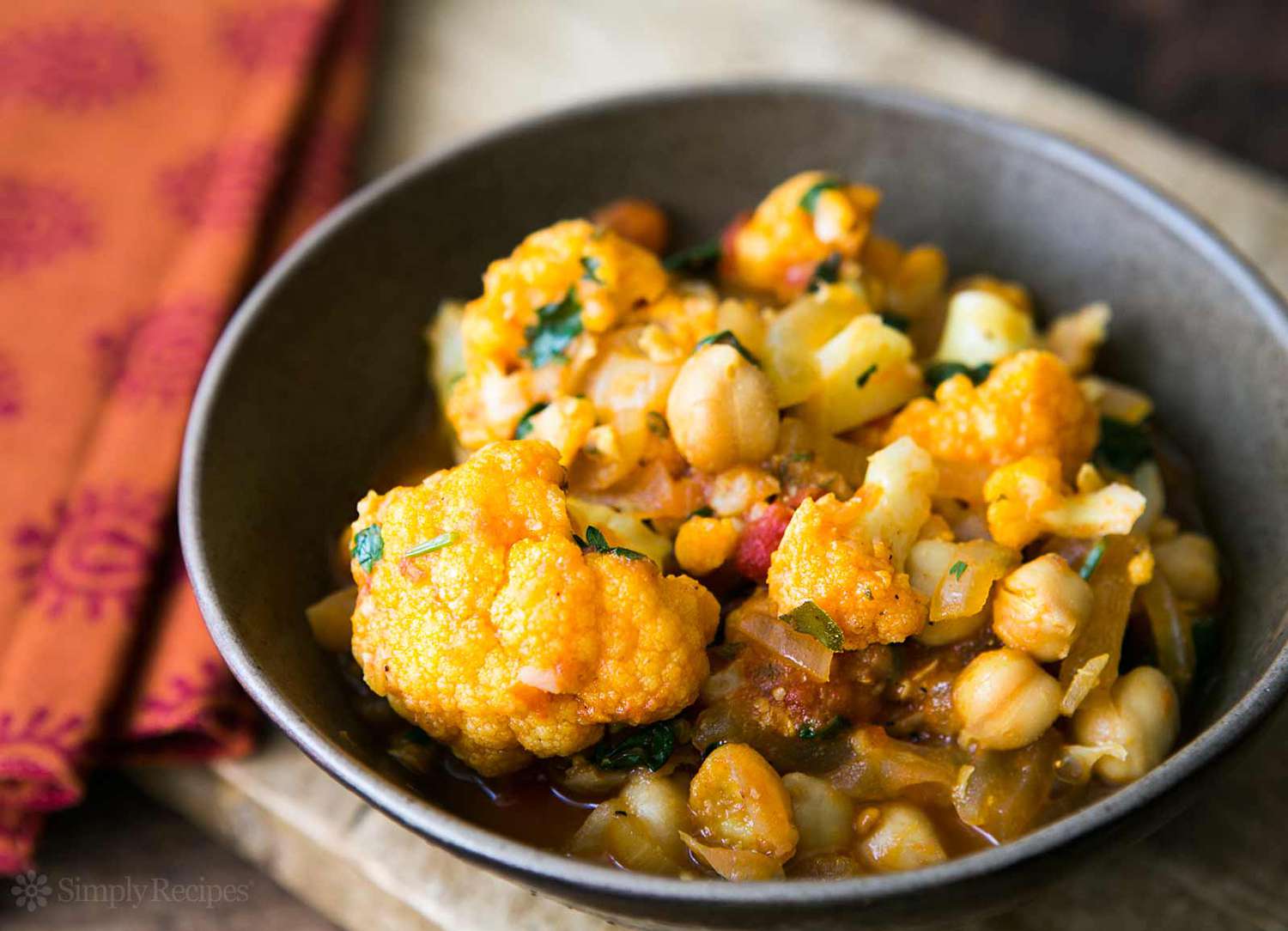 Cauliflower Chickpea Curry