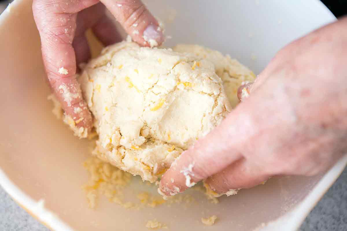 no-fail-pastry-crust-cheddar-method-5