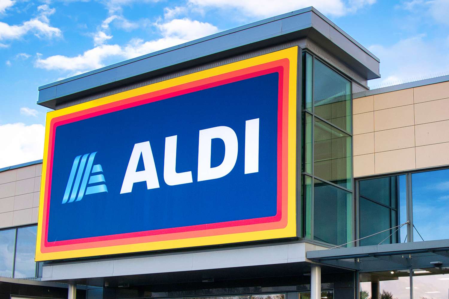 An ALDI storefront