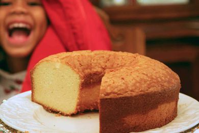 Mrs. Adams Delicious Pound Cake