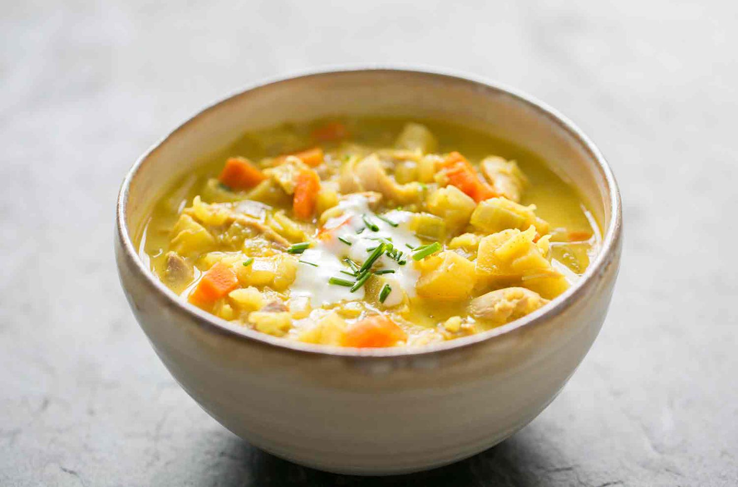 Mulligatawny Curried Turkey Soup with carrots and apples
