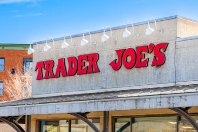 trader joe's storefront