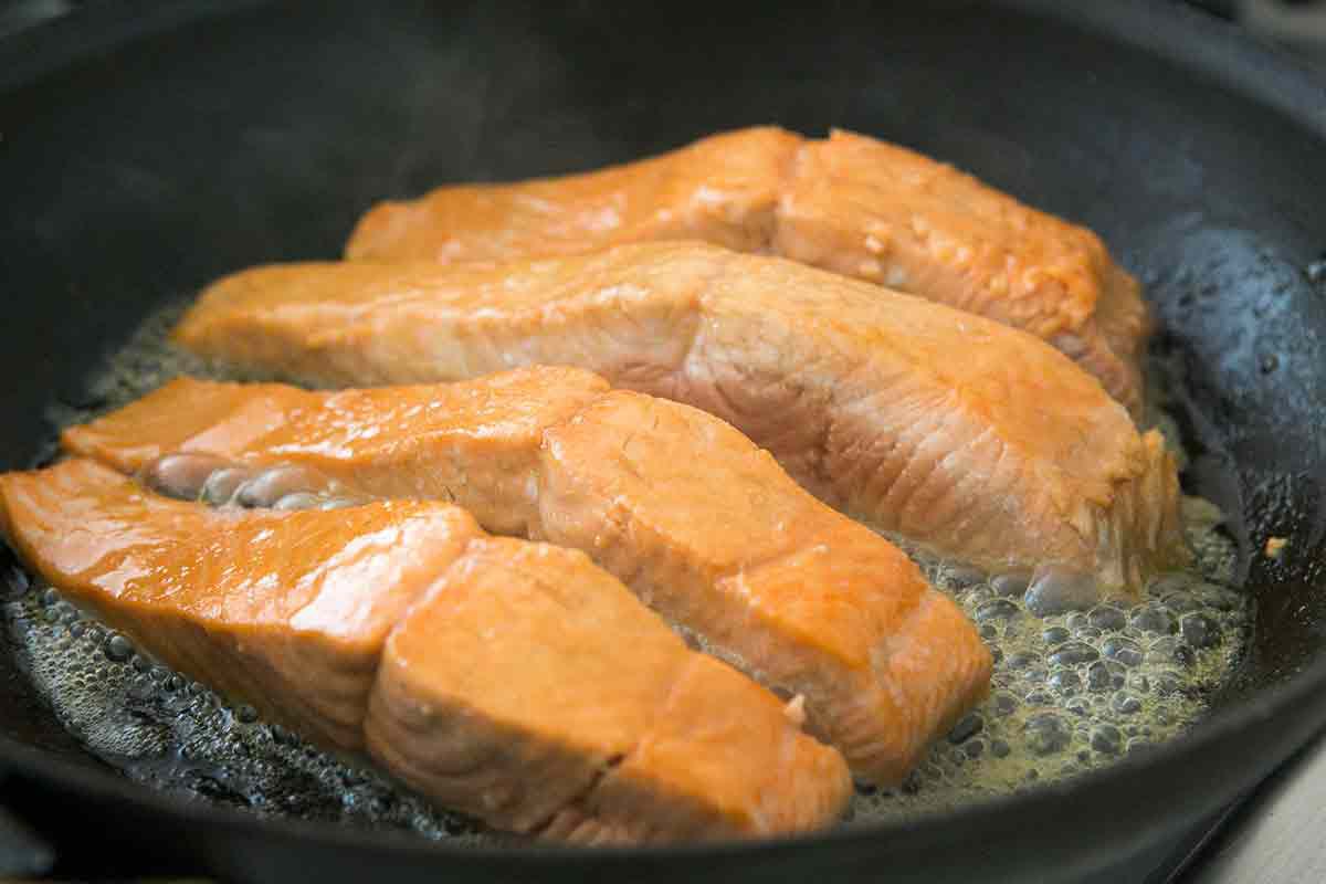 How to cook glazed salmon recipe on stovetop