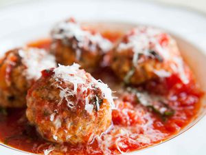 Meatballs with Ricotta in Tomato Sauce