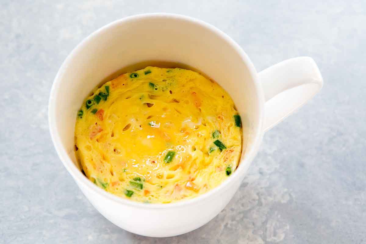 Easy omelette recipe for microwave omelette