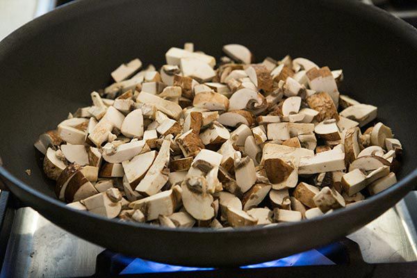 mushrooms in skillet on stove