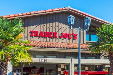 trader joe's storefront