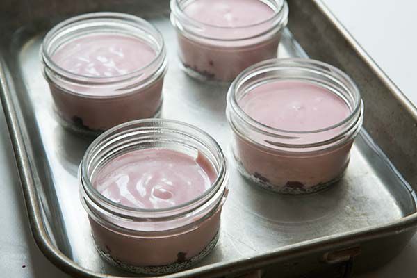 mason-jar-raspberry-cheesecake-method-13