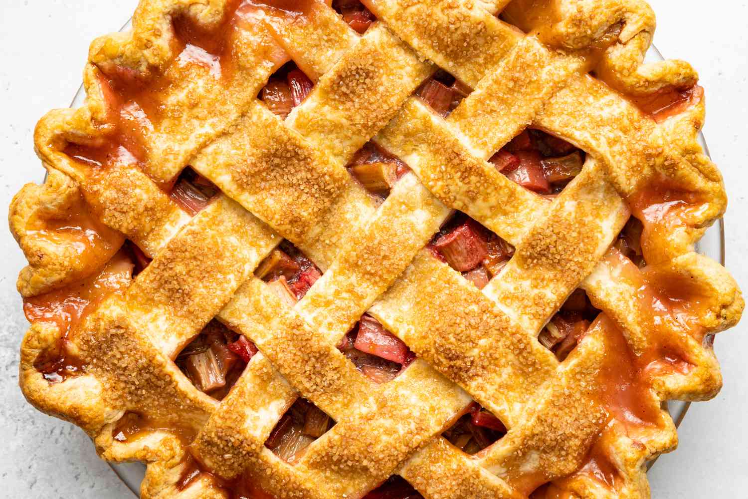 Rhubarb Pie in a Pie Dish