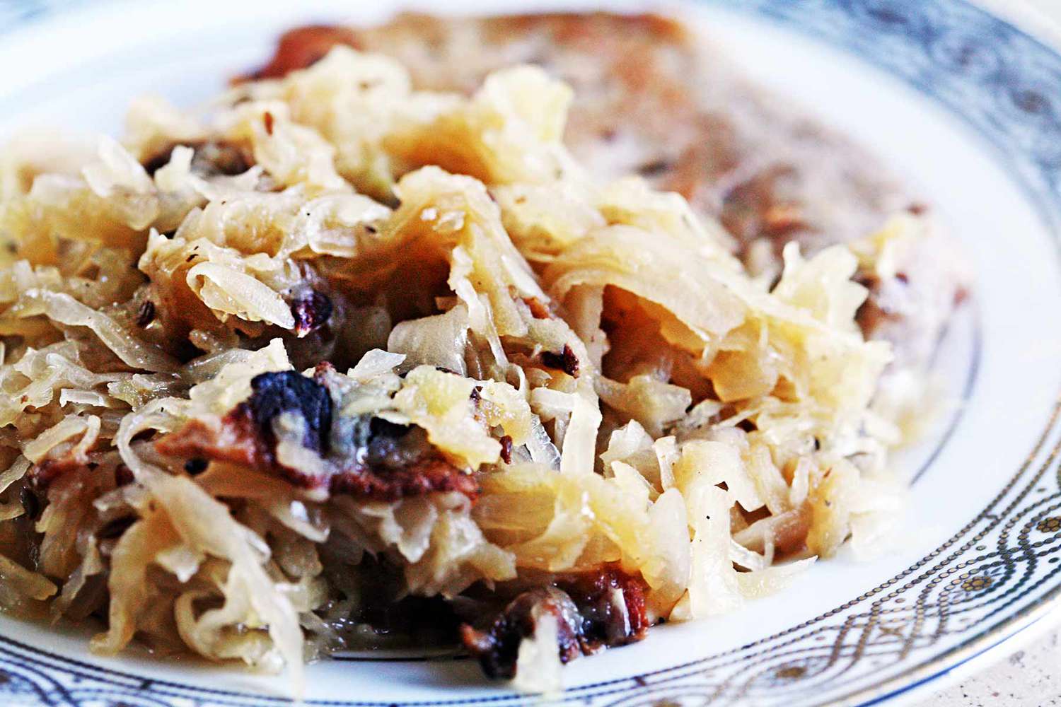 Sauerkraut with Bacon and Apples