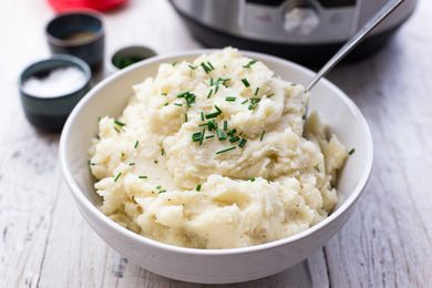 Instant Pot Mashed Potatoes in a bowl with chives