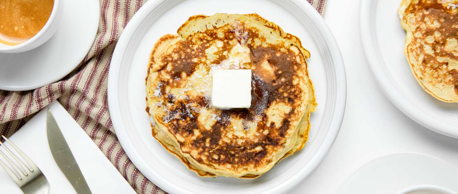3-ingredient banana pancakes
